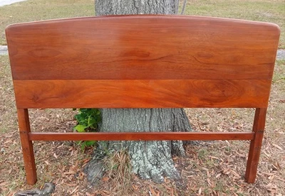 Cabecero de madera maciza moderno vintage danés moderno MCM mediados de siglo para cama completa Foto 1 de 4