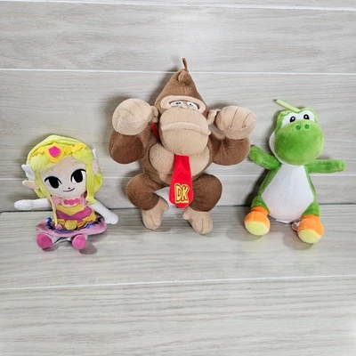 Lote de 3 brinquedos de pelúcia Nintendo Princesa Zelda Kong Yoshi mistos - Imagem 1 de 4