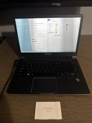 Portátil Samsung 900x, Intel Core i7-3537u, 4 GB RAM 120 GB SSD WIN 10 Foto 1 de 4