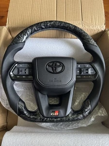 Carbon Fibre Land Cruiser/Hilux Style Steering Wheel - Picture 1 of 1