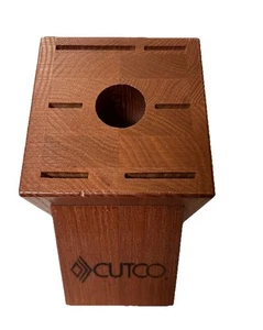 Bloque de cuchillos Cutco Galley 7 ranuras roble macizo con acabado roble miel usado en excelente estado - Imagen 1 de 10