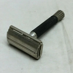 Vintage Gillette Razor 0 4 Black Handle Made in USA - Picture 1 of 10