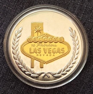 Vintage Silver WELCOME to Fabulous LAS VEGAS Metal TOKEN in Capsule - Bild 1 von 3