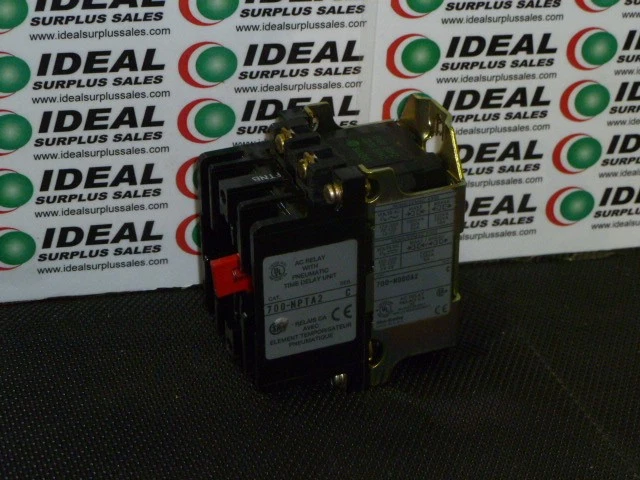 Relé Allen Bradley 700-N000A2 con retardo de tiempo neumático 300V 10 AMP UNIDAD... Foto 1 de 1