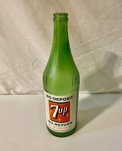 Vintage 7-Up Bottle 28oz 1968 Green Glass Soda No Deposit No Return RARE Variant - Picture 1 of 7
