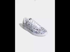 Adidas Stan Smith x Mickey Mouse Comic Strip w/ 3D glasses 2020 size 10 Men’s - Picture 1 of 7