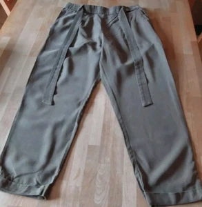PULL & BEAR 3/4 Damenhose - Größe L - Bild 1 von 3