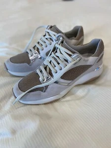 Salvatore Ferragamo Lisbona Damen-Sneaker weiß/grau – 7 – BRANDNEU! - Bild 1 von 10