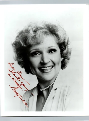 Betty White - Hand Signed 8 x 10 Photo to Faye Thanks Again as always - SD1 Cover