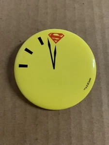 DOOMSDAY CLOCK PROMO BUTTON PIN DC COMICS (2017) WATCHMEN SUPERMAN COMEDIAN - Picture 1 of 2