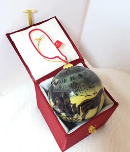 Vintage Christmas Ornament "The Plaza 1999" NY Plaza Hotel Limited Edition - Picture 1 of 10