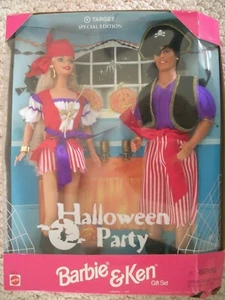 Vintage Barbie Dolls & Accessories (#0378) - Picture 1 of 33