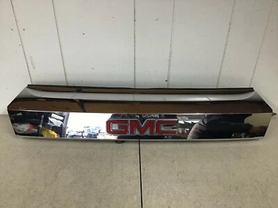 2010 2011 2012 2013 2014 2015 2016 GMC TERRAIN PORTA TRASEIRA MOLDURA DE ENFEITE  - Imagem 1 de 4