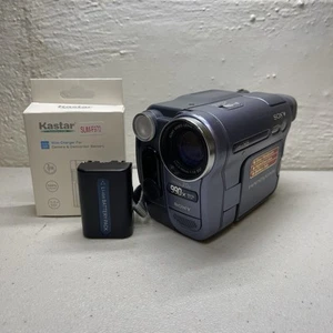 Sony Handycam CCD-TRV128 Hi8 Camcorder Video Camera w/Batt & Charger Tested - Picture 1 of 12