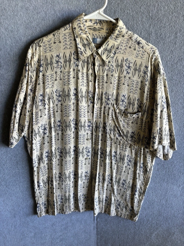 Half Moon Bay Size Medium Men's Shirt Silk Hawaiian Shirt Button Up Casual Short - Image 1 of 4