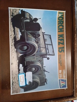 Italeri HORCH Kfz 15 GERMAN Standard Personnel FIELD CAR 1:35 Complete (A11) - Image 1 of 4