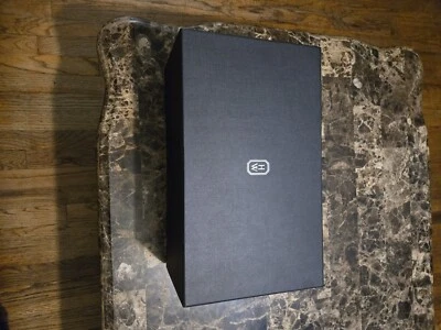 "Reloj Harry Winston caja vacía 7,1/8 x 13,1/8 x 5,5/8""" Foto 1 de 4