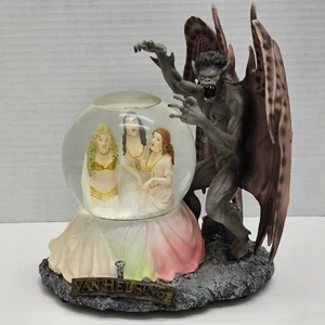 Vintage Van Helsing Dracula & Wives Snow Globe Universal 2004 LIMITED EDITION - Bild 1 von 16