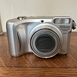 Nikon Coolpix E4800 ED -Digital Camera 8.3x ED With Rechargeable Battery Tested - Picture 1 of 10