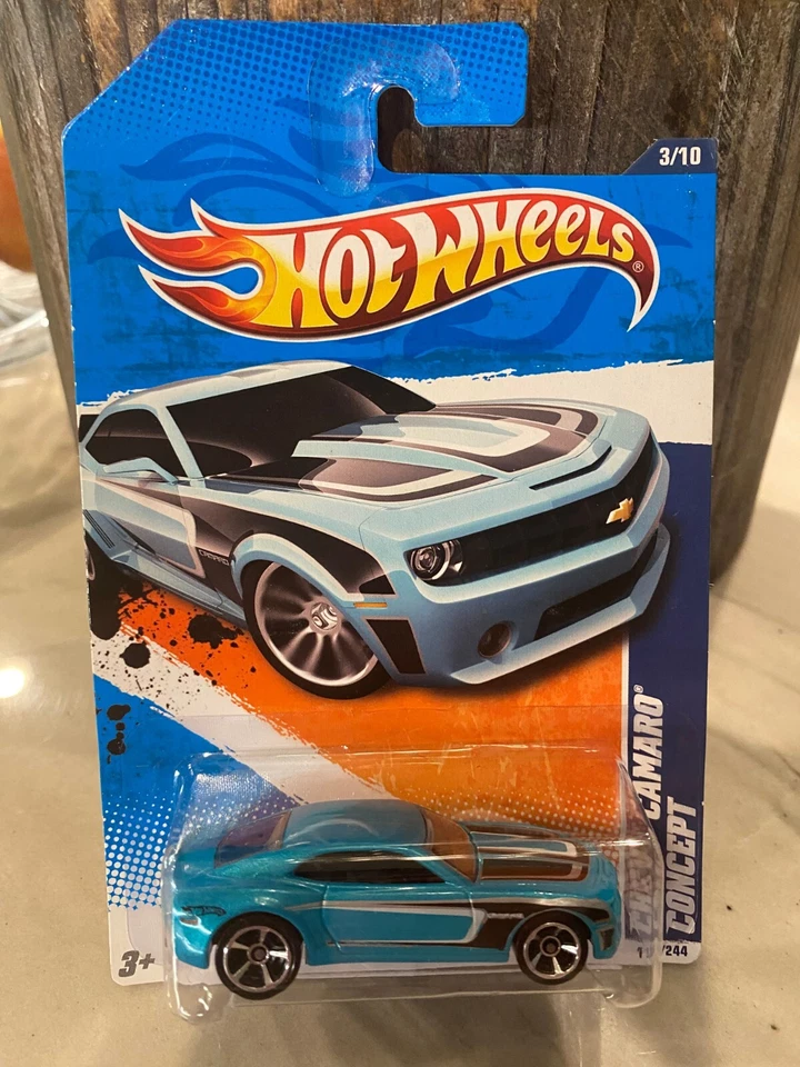 2011 Hot Wheels #113 Nightburnerz 3/10 CHEVY CAMARO CONCEPT Aqua Con MC5Sp - Immagine 1 di 1