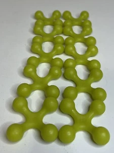 2001 Cranium Cadoo Board Game 10 Green Replacement Tokens Parts Pieces - Picture 1 of 2