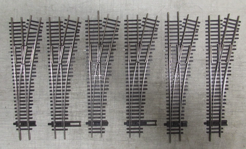 6 WALTHERS NICKLE/SILVER RH SWITCH TURNOUTS CODE 83 HO SCALE (LOT 333) - Image 1 of 2