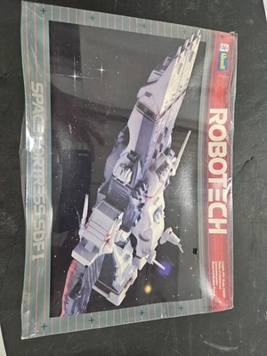 Revell Robotech 1/5000 Space Fortress SDF-1 Model Kit #1144. SEALED - Image 1 of 4