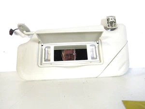 GENUINE FORD FOCUS MK3 PASSENGER SIDE SUN VISOR WITH MIRROR AND LIGHTS  11-18 - Picture 1 of 3