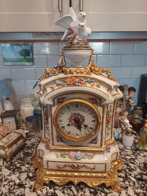 Reloj de manto francés CARPE SIGLO XIX pintado a mano base de latón Foto 1 de 4