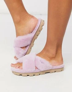 US 7 UGG Australia Fuzzette Correa Cruzada Zapatillas Mujer Astor Rosa Piel de oveja Nuevas en Caja - Imagen 1 de 12