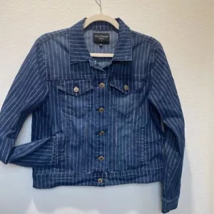 Velvet Heart Denim Womens Jean Jacket Blue Waist Length Pinstripe Flap Pockets S - Picture 1 of 12