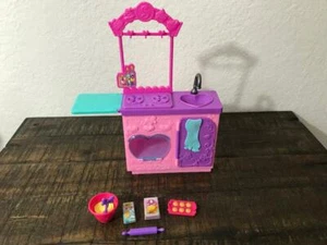 Glitzeez Princess Doll SPRINKLES THE BAKER PINK PLAYSET KITCHEN Replacement - Picture 1 of 12