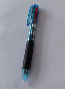 Tombow Kugelschreiber 4-farbig (blau,rot,grün,schwarz)  1 Stück, Neu - Bild 1 von 2