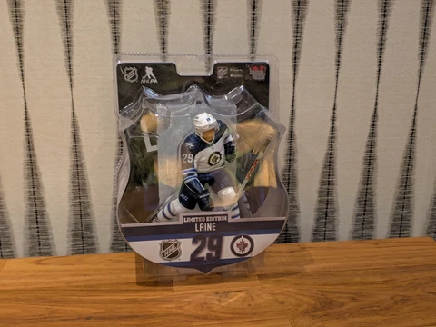 2017- 2018 Patrik Laine Winnipeg Jets NHL 6' Action Figure - Ltd 3500 Cover