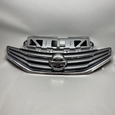 NISSAN VERSA NOTE GRILLE 62310-3VY0A 2014 2015 2016 OEM  - Image 1 of 4