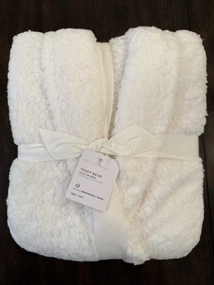 Pottery Barn плюшевый медведь искусственного меха унисекс халат слоновой кости маленький - Изображение 1 из 4