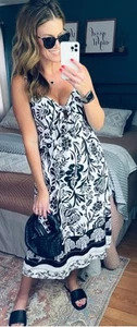 New MEDIUM Knox Rose Black White Floral Straps Midi Sleeveless Smocked Dress - Picture 1 of 23