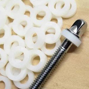 200 NUOVE RONDELLE DI TENSIONE A BATTERIA IN NYLON SPESSE BIANCHE per batteria Tom, rullante e basso - Foto 1 di 1