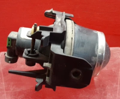 Conjunto de luces antiniebla parachoques delantero izquierdo Ford Lincoln 2006-2019 6E5Z-15200-A Foto 1 de 4