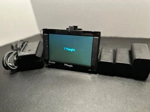 TVLogic VFM-056W 5.6" HD On-Camera Monitor - HDMI/SDI, Compact & Portable - Picture 1 of 6