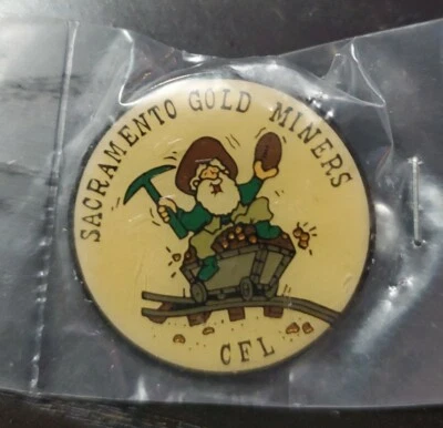Prendedor de solapa coleccionable Gold Miners Sacramento CFL temporada inaugural 1993  Foto 1 de 2