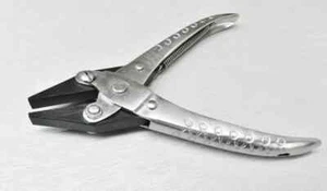 Parallel Flat Nose Smooth Jaw Pliers 5.5" | Jewelry Forming Tool 140mm Spring - Picture 1 of 3
