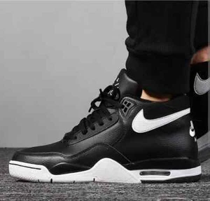 Nike Flight Legacy Scarpe da Ginnastica Uomo Nero Bianco Taglia UK 7,7.5,8,8.5,9.5,10,11 - Foto 1 di 9