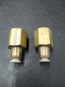 (2) Parker 66PLN-4-4 Brass Adapter Push-to-Connect 1/4" OD Tube to 1/4 NPT - Picture 1 of 1