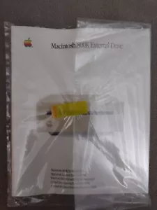 Vintage Macintosh 800K External Drive Owner's Manual - Picture 1 of 6