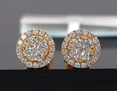 Aretes con halo de diamantes redondos de 0,67 quilates de oro amarillo macizo de 18 k $3.750 Foto 1 de 4