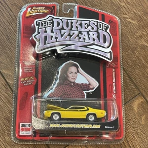 1/64 Johnny Lightning Dukes Of Hazzard Daisy's 1972 Plymouth Road Runner R1 - Picture 1 of 7