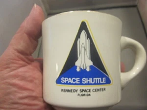 KENNEDY SPACE CENTER FLORIDA SPACE SHUTTLE CUP - Picture 1 of 3