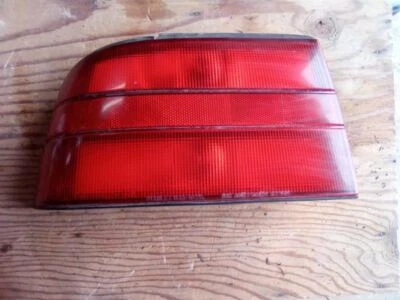 Luz trasera de conductor exterior VIN 1YV 1ª construida en Estados Unidos se adapta a 90-92 MAZDA MX-6 426085 Foto 1 de 4