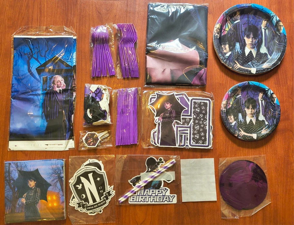 Juego de fiesta de cumpleaños Wednesday Addams para 10 150 piezas platos globos mantel Foto 1 de 1